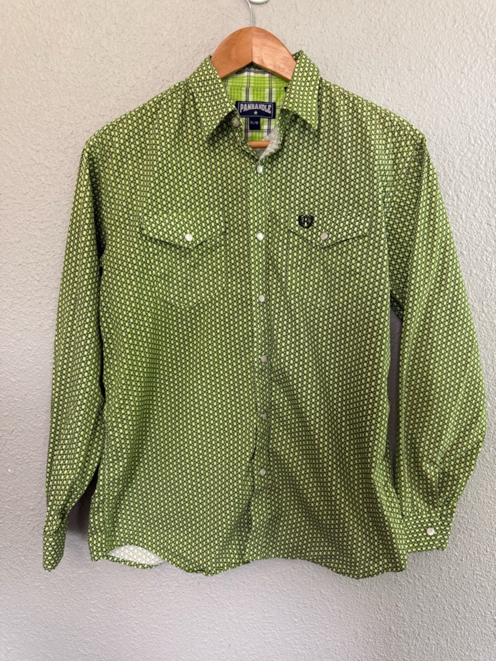 Boy’s Panhandle Long Sleeve Shirt with Mother of Pearl Snaps size XL/18